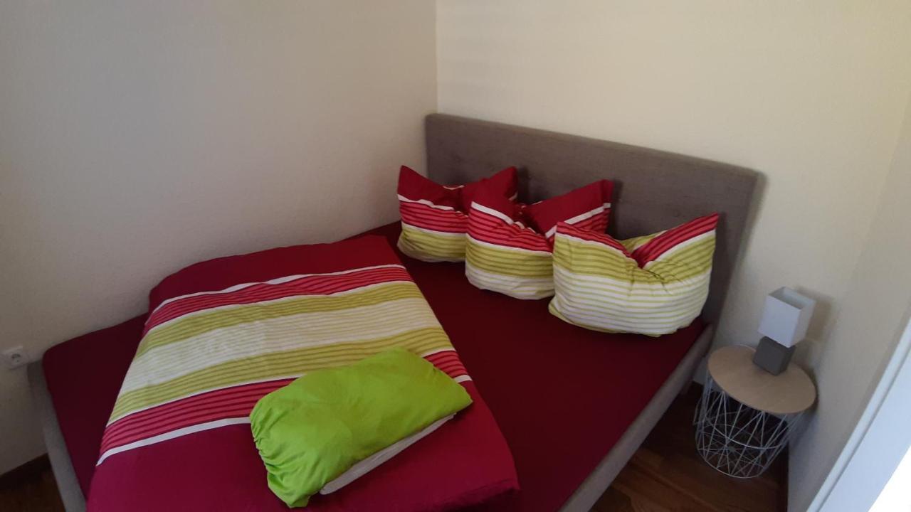 Ferienwohnung Smillenzweg Mit Garten Lohme Exterior foto